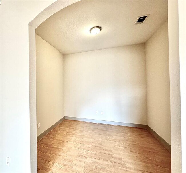 Foto del edificio - 3660 Richmond Ave.