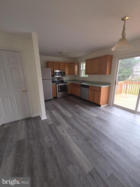 Building Photo - 138 Rosie Dr