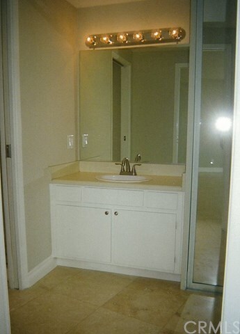 Building Photo - 700 E Ocean Blvd