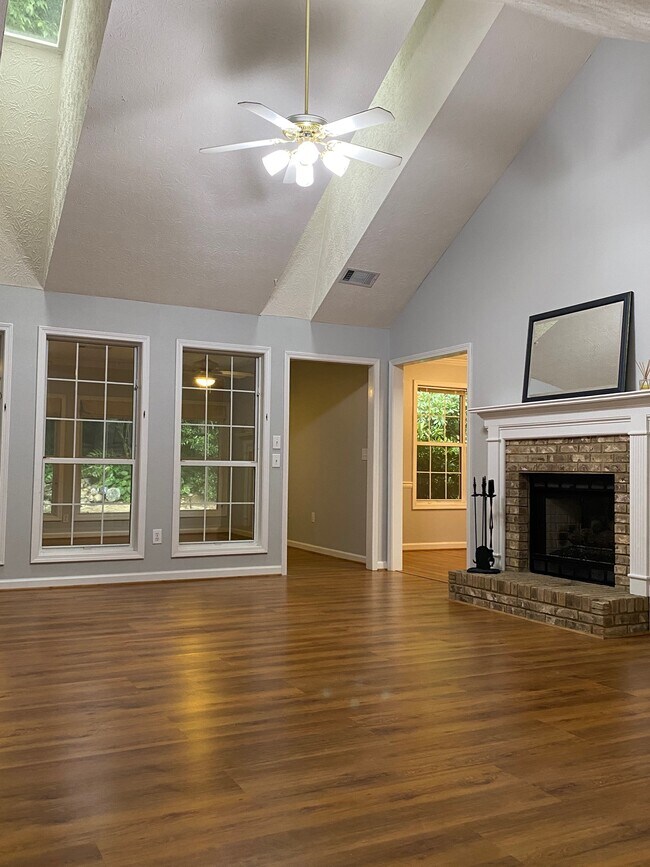 1935 Keswick Place Dr, Lawrenceville, GA 30043 House Rental in Lawrenceville, GA