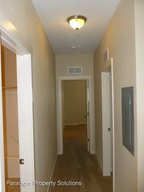 Building Photo - 980 W Parkstone St