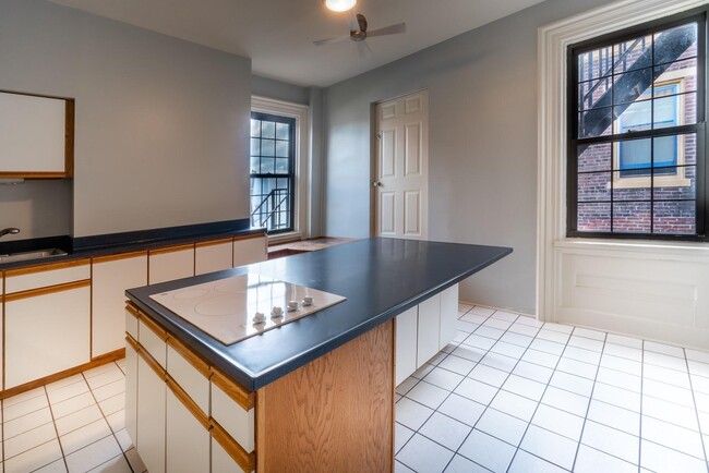 Building Photo - 3609 Penn Ave