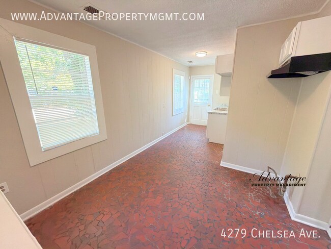 Building Photo - 4279 Chelsea Ave