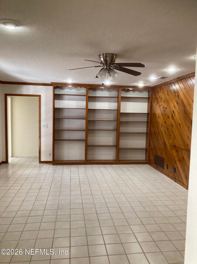 Foto del edificio - 5240 River Park Dr