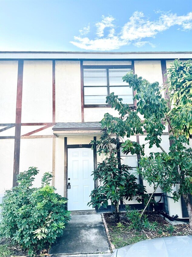 Building Photo - 5145 Breckenridge Pl