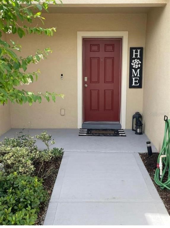 Foto del edificio - 9004 Wildflower Ln