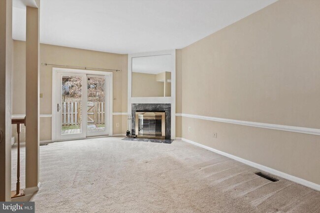 Building Photo - 5816 Norham Dr