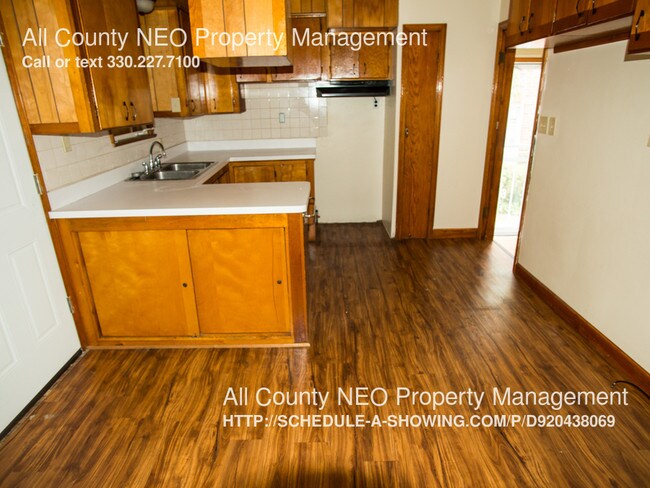 Foto del edificio - 5154 E 115th St