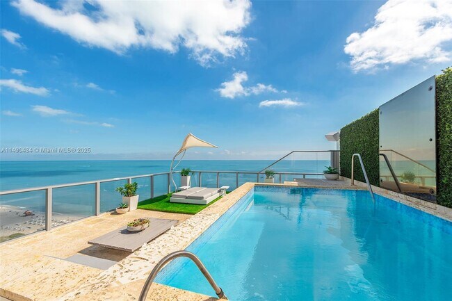 Foto del edificio - 2201 Collins Ave