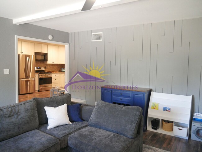 Foto del edificio - 3 Bed 3 Bath 1,411 Sq. Ft. Rancho Cordova ...
