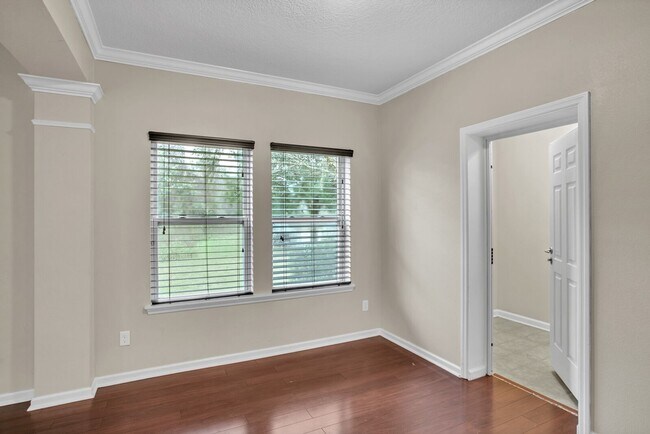 Building Photo - 4 Bedroom/ 2.5 bathroom home in Nocatee