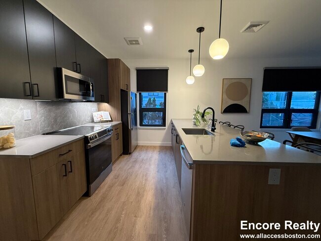 Building Photo - 199 Gardner St