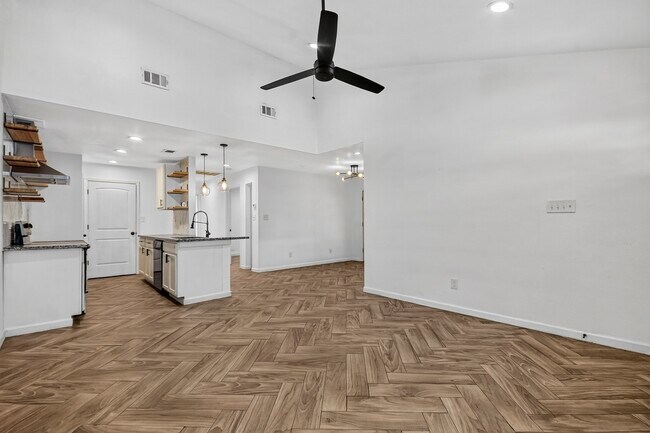 Foto del edificio - 4530 Stanford Ct