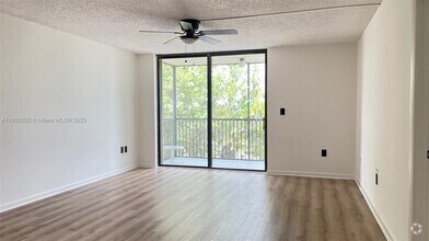 Building Photo - 5550 NW 44th St