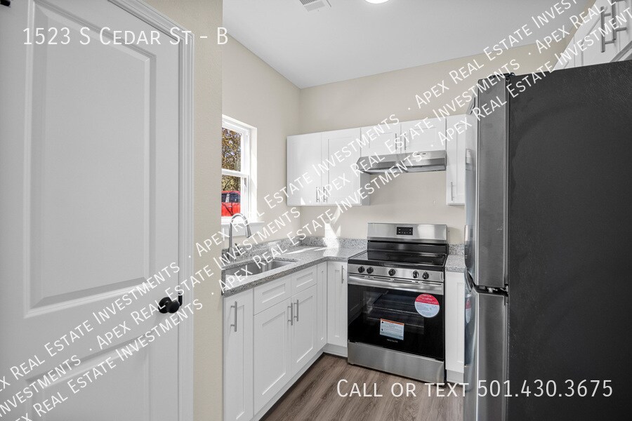 Foto principal - 1523 S Cedar St