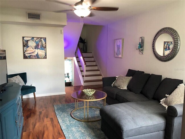 Building Photo - 4304 La Riviera Ct