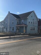 Building Photo - 148 W High St