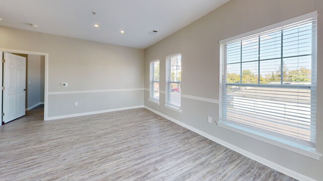 Interior Photo - Bradlee Danvers