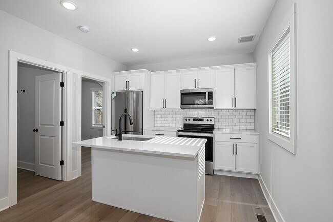 Foto del edificio - 415 11th St NW