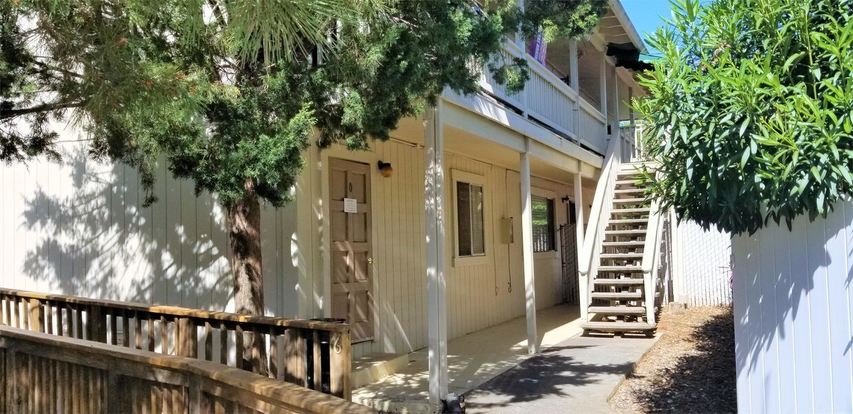 1810 Parallel St Unit 5, Shasta Lake, CA 96019 Apartment for Rent in