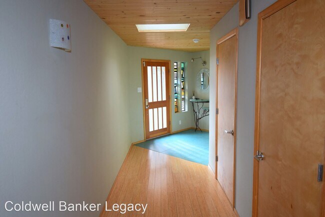 Foto del edificio - 3 br, 2.5 bath House - 1912 Quail Run Rd NE