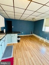 Building Photo - 1117 McKean St