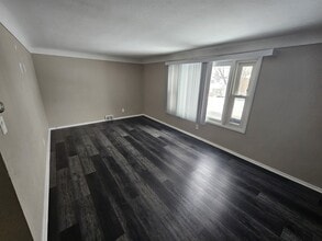 Building Photo - 11431 Hempstead Rd