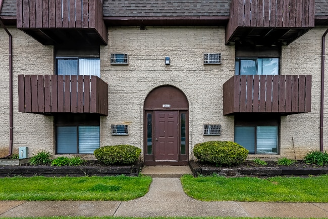 Foto del edificio - 4668 Talmadge Rd