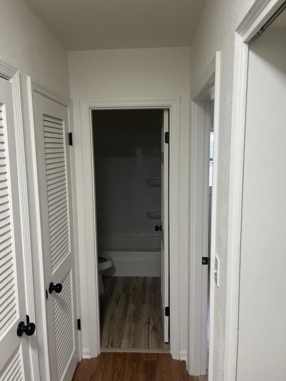 Foto del edificio - 105 N Russell St