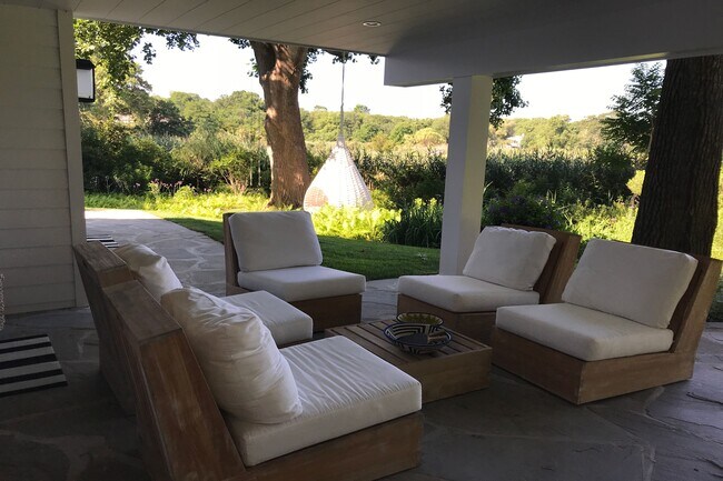 Foto del edificio - 51 Dumar Dr