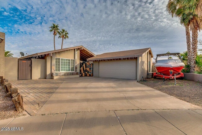 Foto del edificio - 2201 N 87th Way