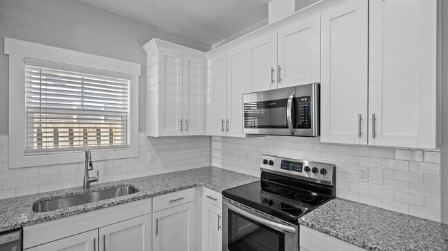 Foto del edificio - 1405 Corbett St