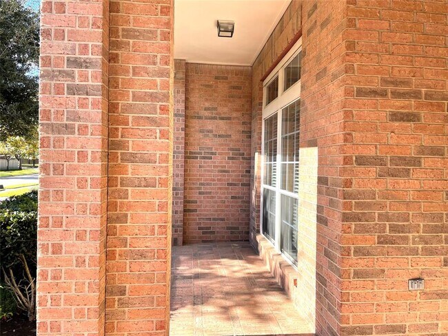Building Photo - 26223 Park Ivy Ln