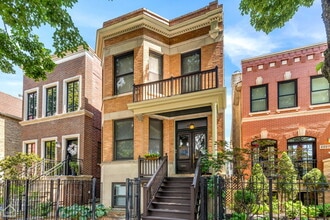 Building Photo - 2229 N Southport Ave