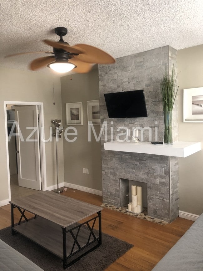 Modern Furnished South Beach Condo For Rent In Building Photo Modern Furnished South Beach Condo For Rent