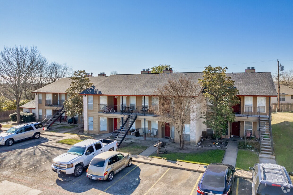 Foto principal - La Rue Condominiums