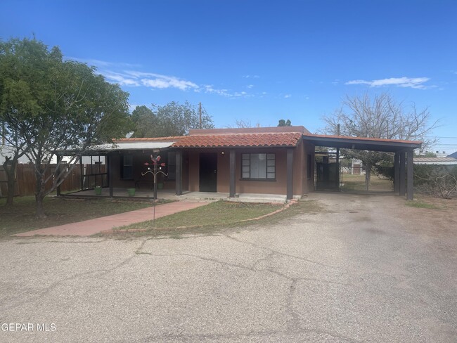 Building Photo - 7817 West Dr