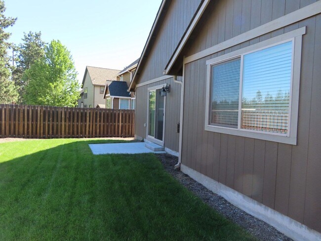 Building Photo - 61174 GEARY DRIVE, BEND OR 97702 - SOUTH D...
