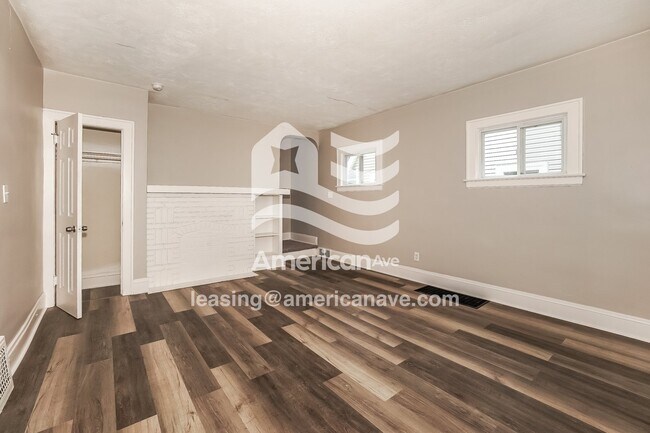 Foto del edificio - 456 Noah Ave