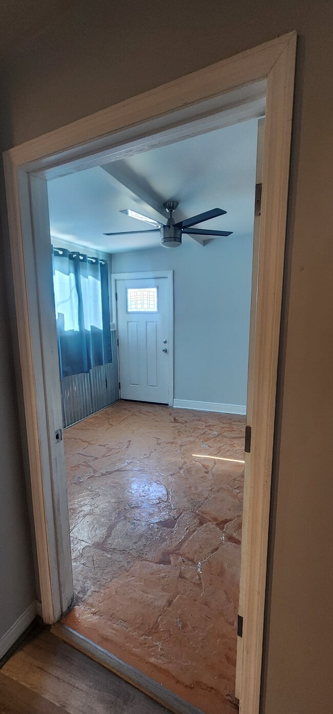 Dormitorio - 13406 Boca Ciega Ave