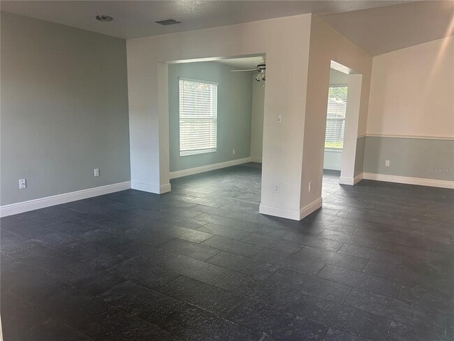 Building Photo - 1243 Las Cruces Dr