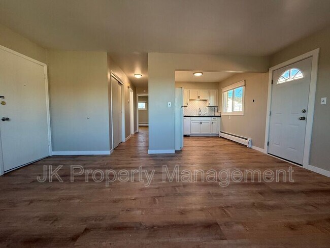 Foto del edificio - 2100 4th St NE