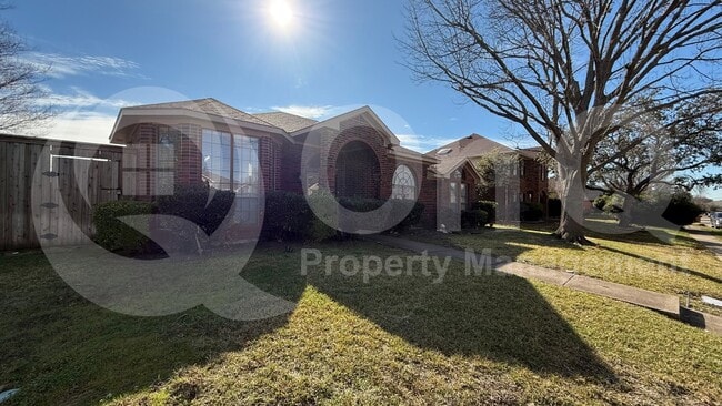 Photo - 2536 Beau Dr House