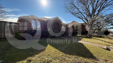 Building Photo - 2536 Beau Dr