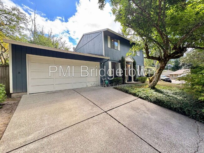 Foto del edificio - 702 SW 6th Ct