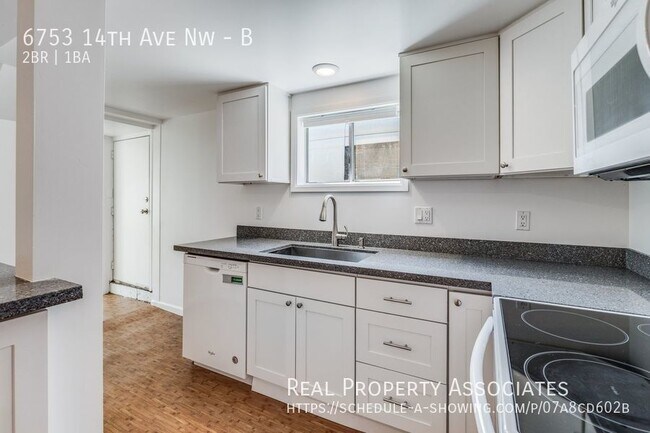 Building Photo - Ballard Two Bedroom