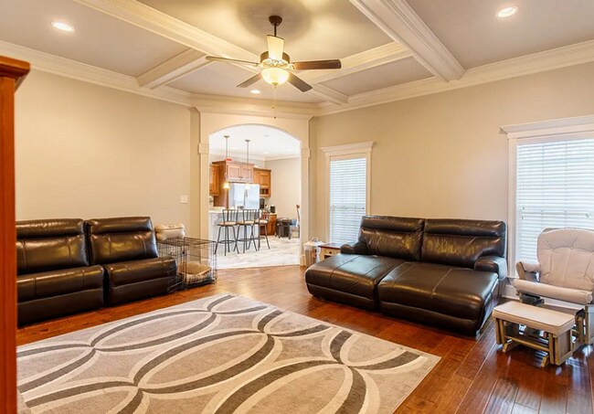 Foto del edificio - Southern Comfort Living: Your Dream Rental...