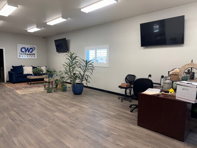 Foto del edificio - 2107 W 83rd St