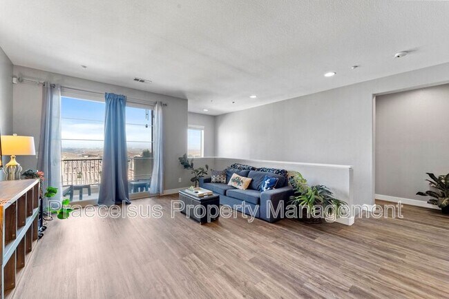 Foto del edificio - 1803 Talmadge Dr