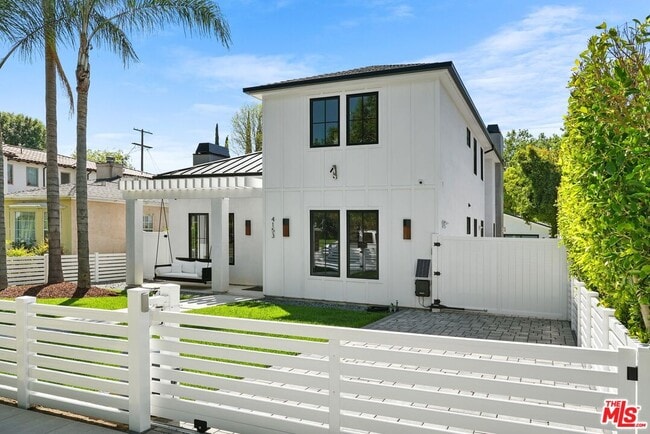 Building Photo - 4153 Vantage Ave